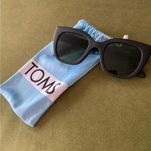 TOMS Sydney cat eye sunglasses